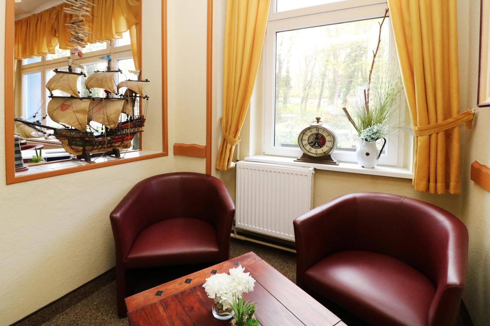 Hotel Wald & Meer Koserow エクステリア 写真