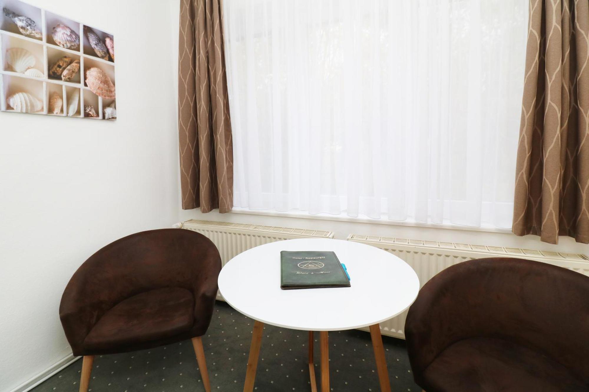 Hotel Wald & Meer Koserow エクステリア 写真